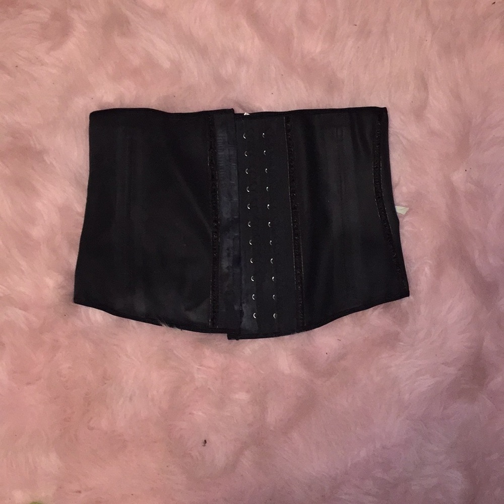 Waist Trainer